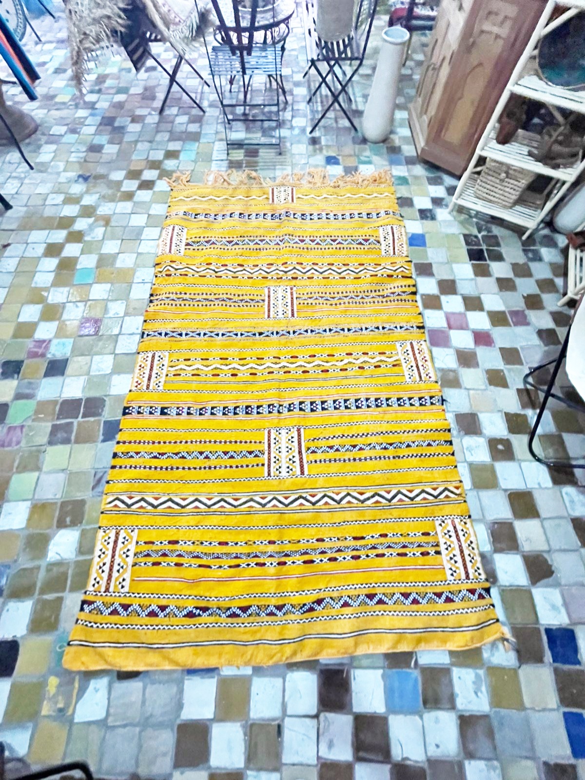 Tapis Jaune Montagne