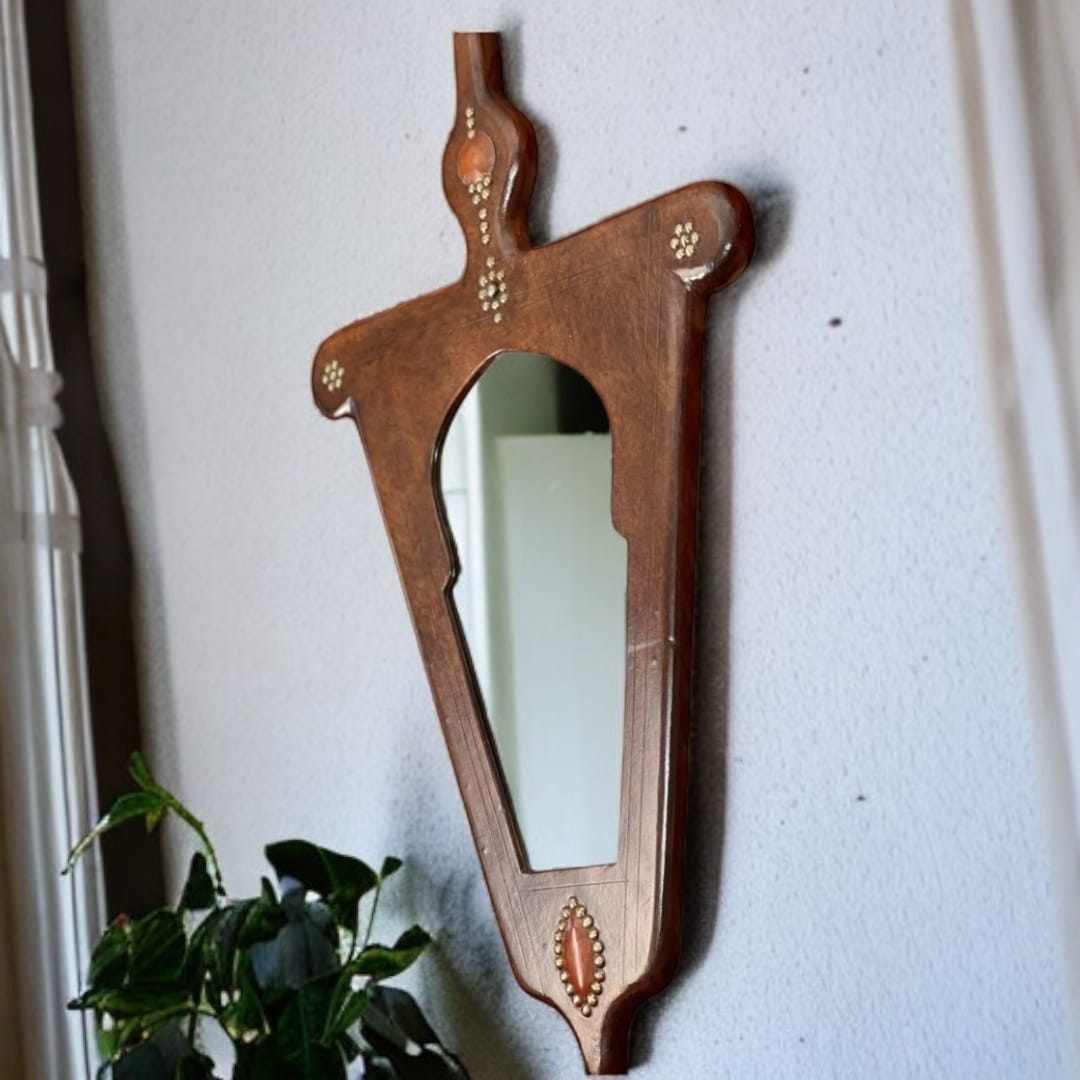 Miroir Fibule en cuir marron