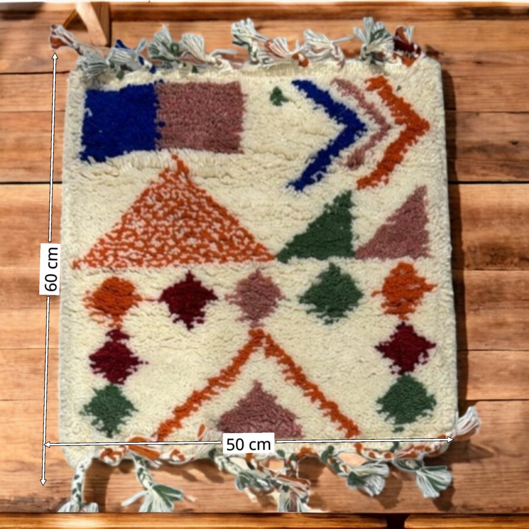 Tapis Berbère Traditionnel – Tissé à la Main