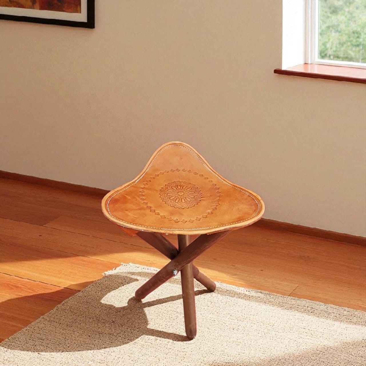 Tabouret artisanal pliable en cuir