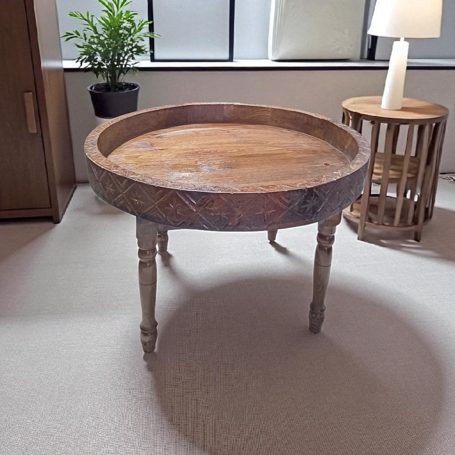 Table en bois naturel