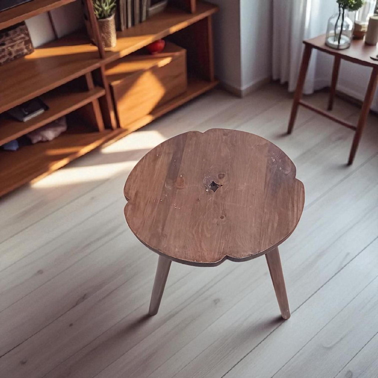 Série de 3 tables en bois massif