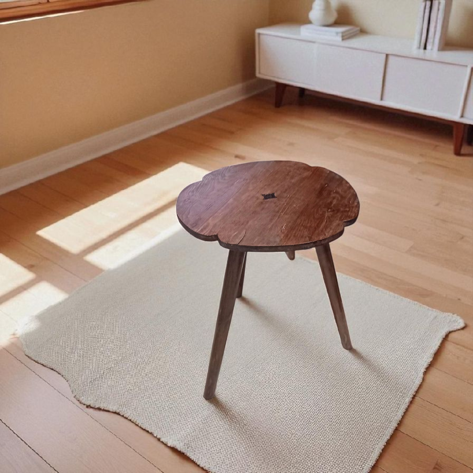 Série de 3 tables en bois massif