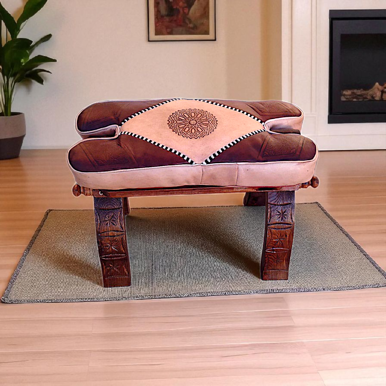 Tabouret pliable en bois avec pouf en cuir