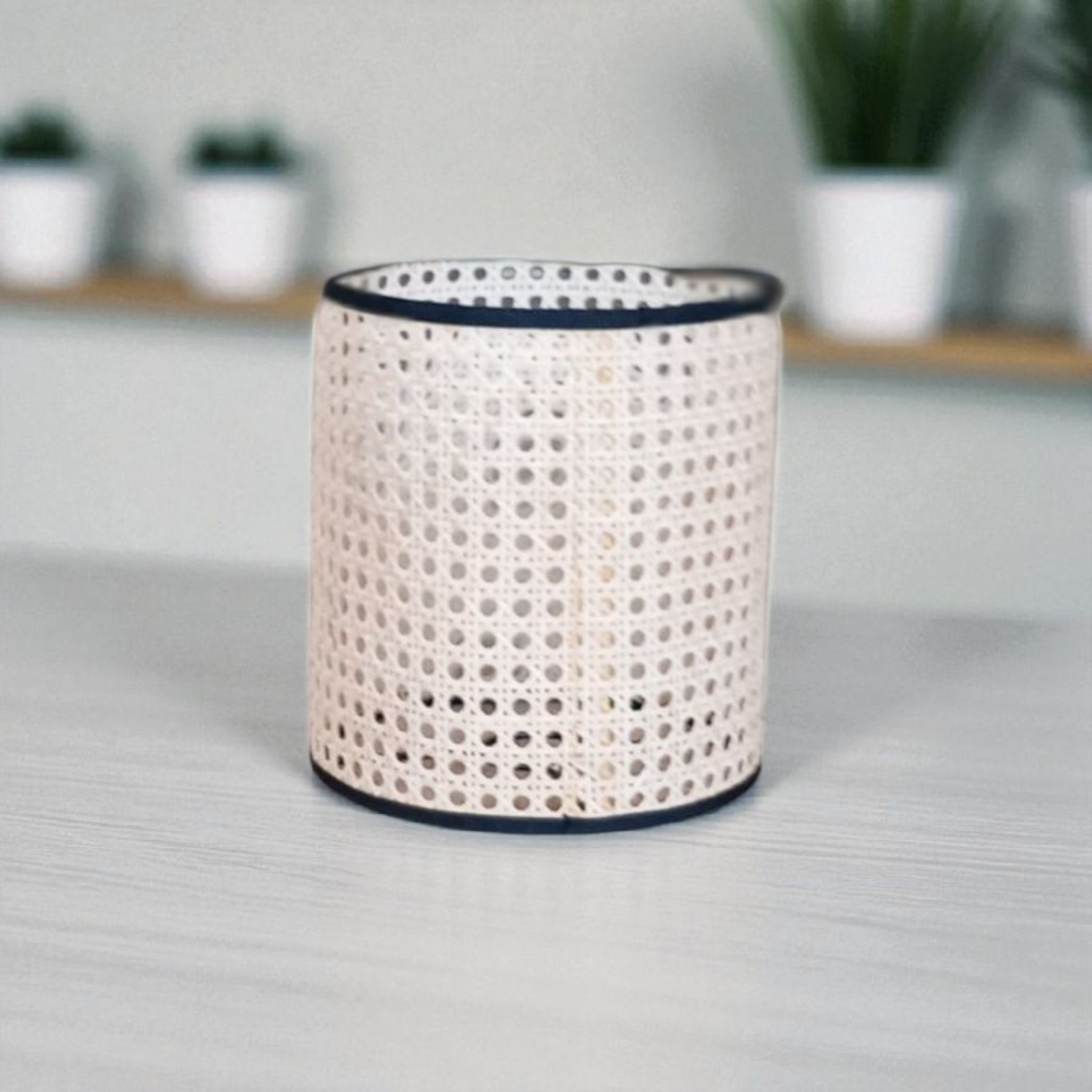 Lampe fer & cannage artisanal