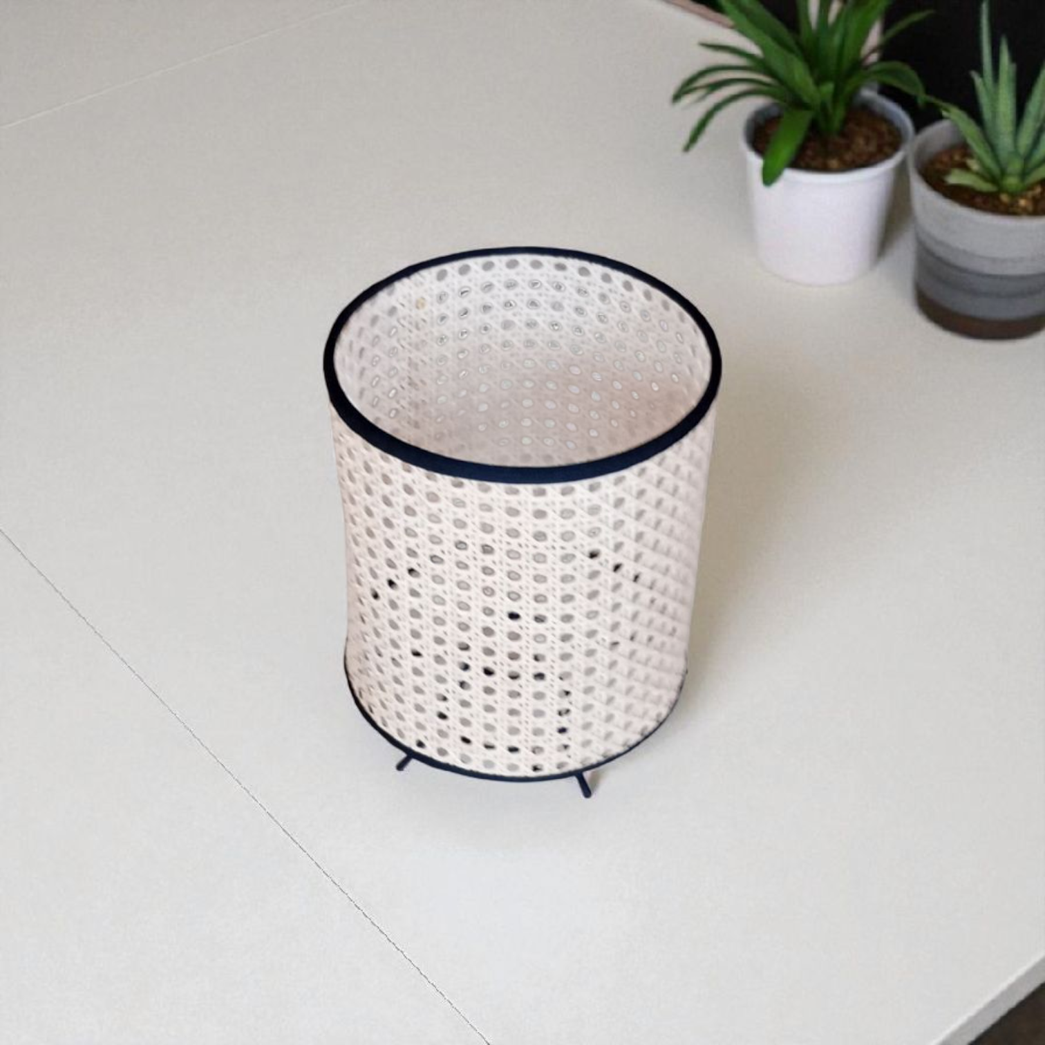 Lampe fer & cannage artisanal