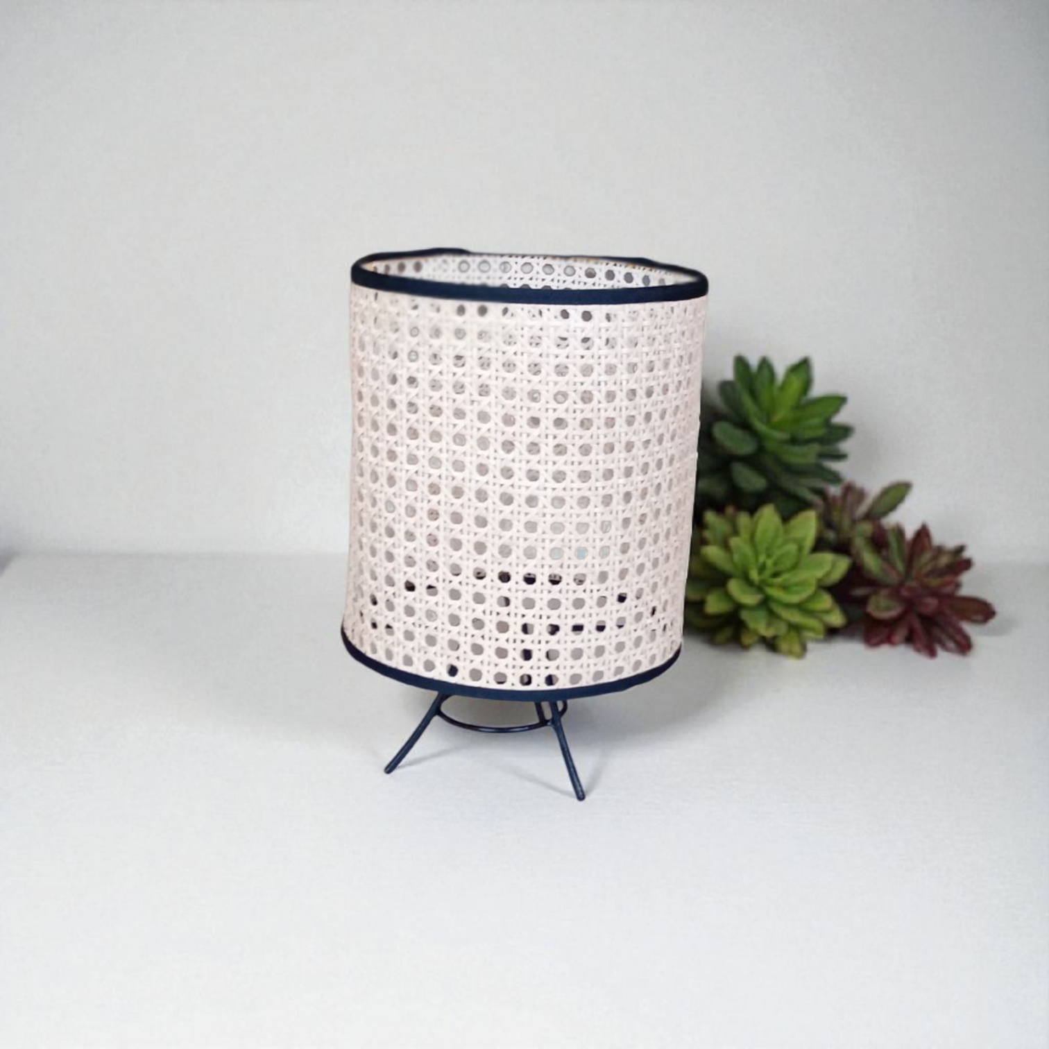 Lampe fer & cannage artisanal