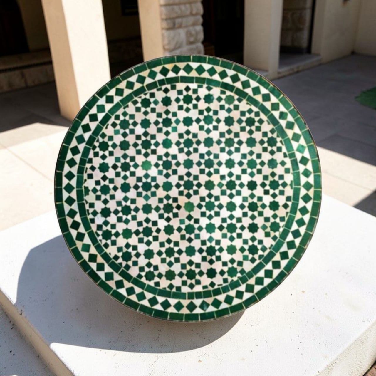 Pack Fontaine Artisanale en Zellij Beldi & Table Ronde avec Pied en Fer