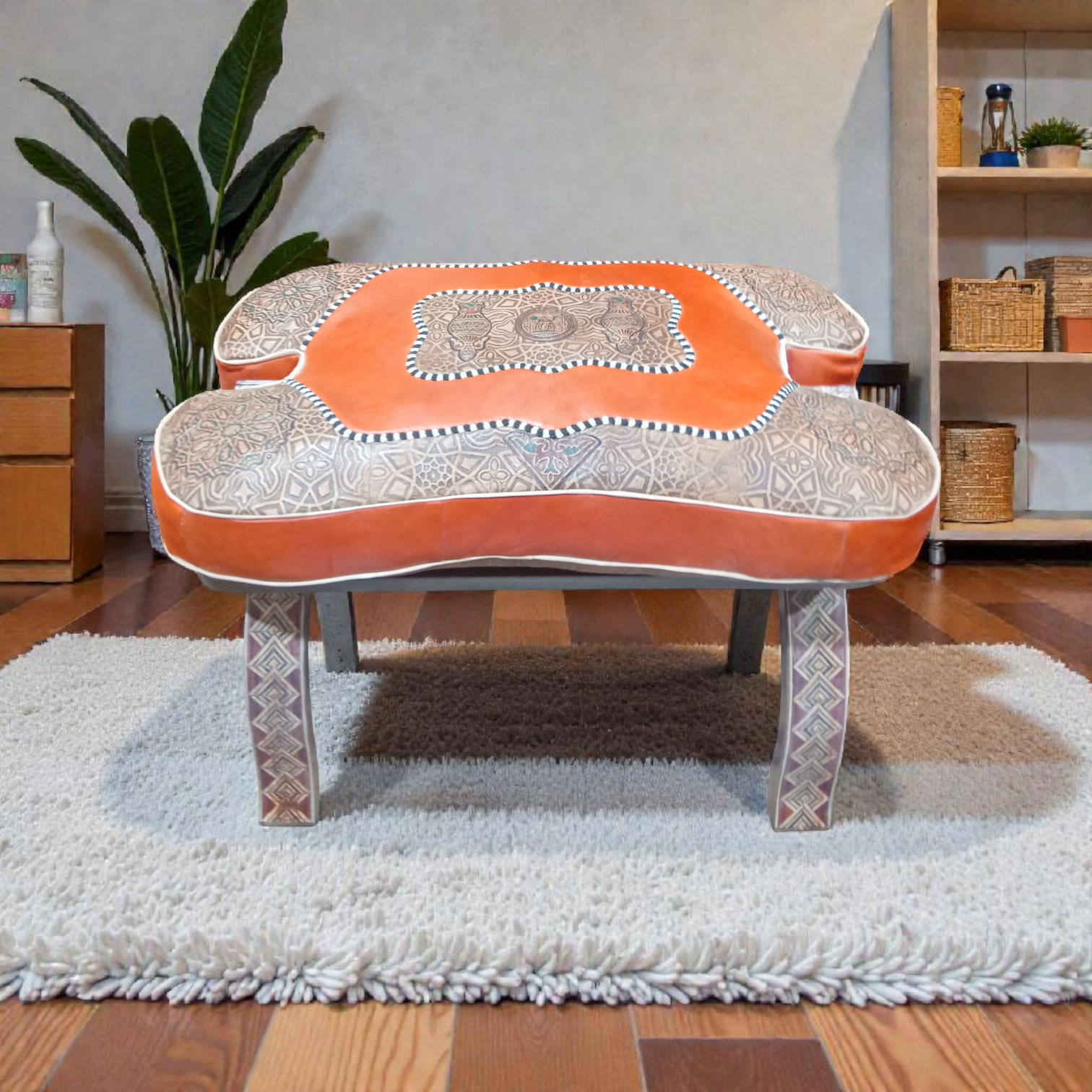 Tabouret pliable en bois avec pouf en cuir