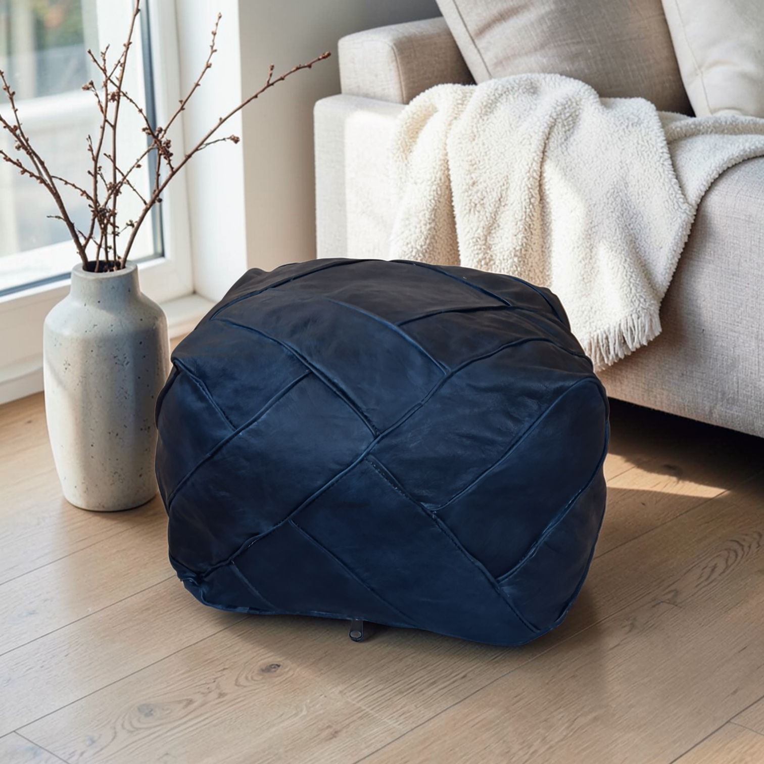 Pouf carré en cuir