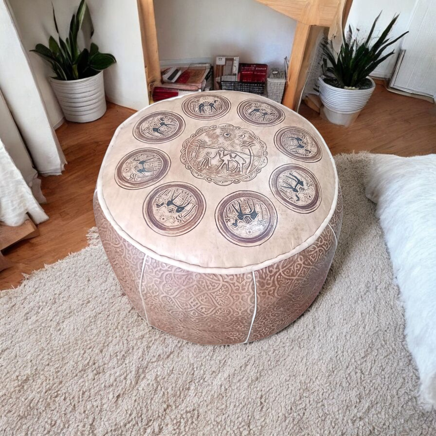 Pouf en cuir